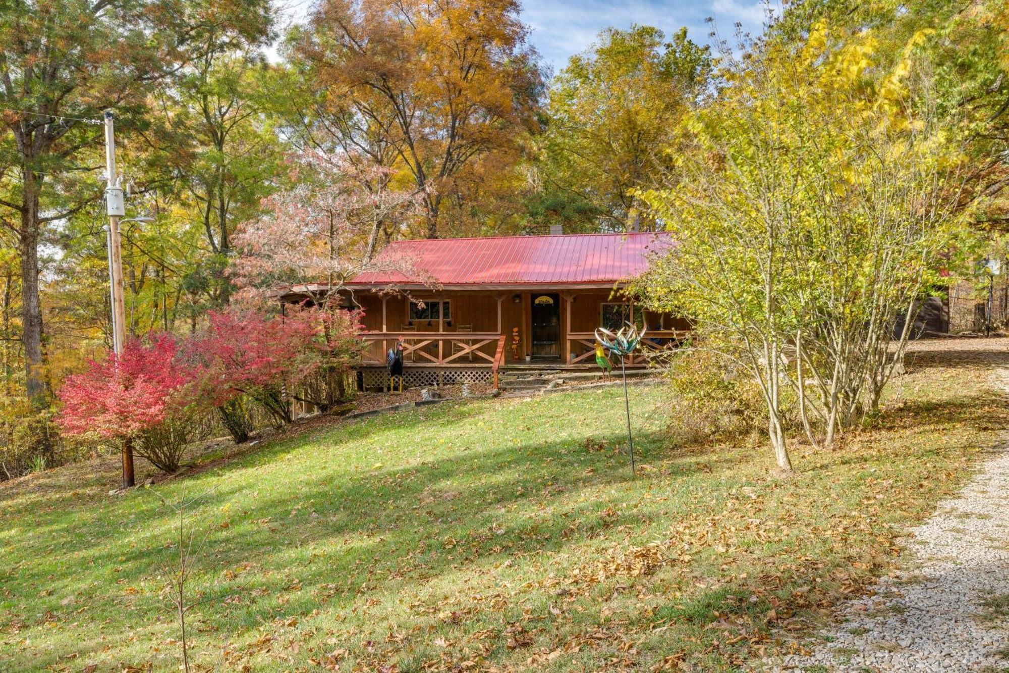 French Lick Getaway With Deck, Grill And Fire Pit! Villa Ngoại thất bức ảnh